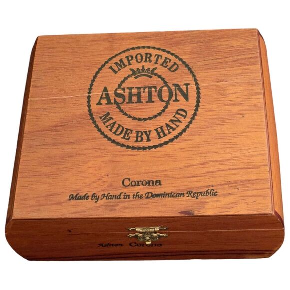 Ashton Corona Handmade Wooden Cigar Box Imported From Dominican Republic - Picture 1 of 6